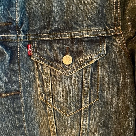 Levi’s Trucker Denim Jacket - Picture 6 of 14